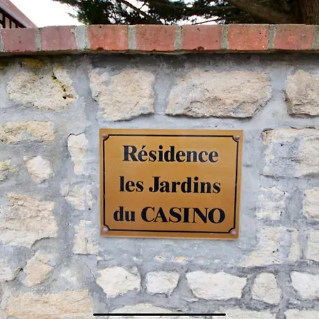 Joli Studio ☆ 100m De La Mer Et Du Centre ☆ Apartment